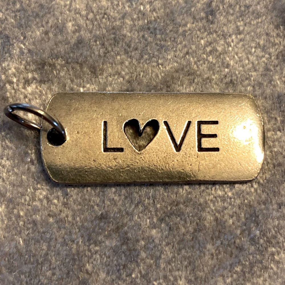 New Origami Owl tag "Love" with heart cut out